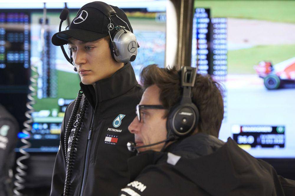 George Russell dan Toto Wolff (twitter.com/F1)