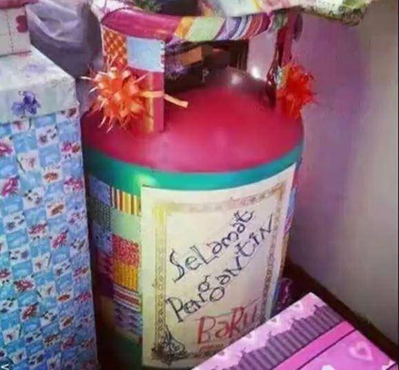 barang tak lazim di nikahan (1cak.com)