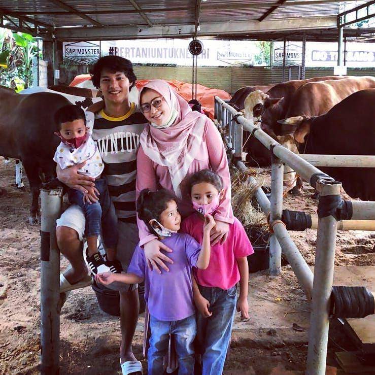 keluarga Kiki Azhari (instagram.com/hardifadhillah_sapimonster)