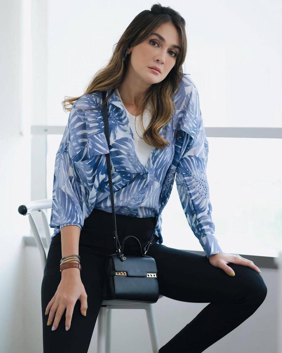 Luna Maya (instagram.com/lunamaya)