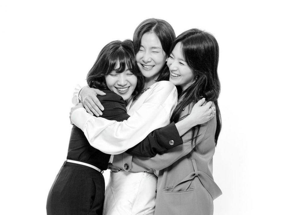 potret Song Hye Kyo, Choi Hee Seo, dan Park Hyo Joo (instagram.com/nowwearebreakingup_official)