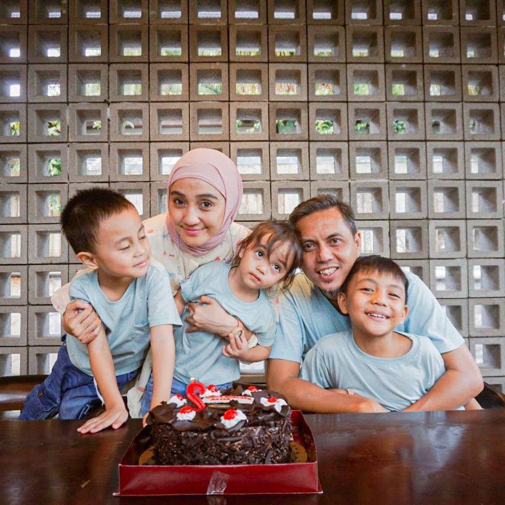 keluarga Penti Nur Afiani (instagram.com/pentypenk)