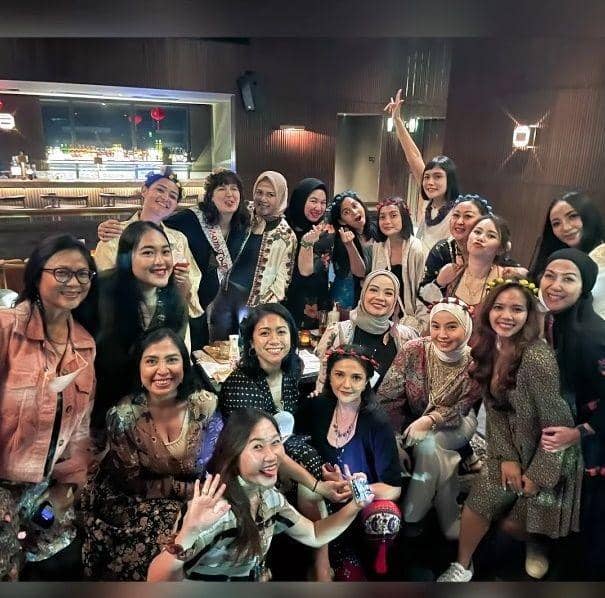 baby shower kedua Nadine Chandrawinata (instagram.com/nadinelist)