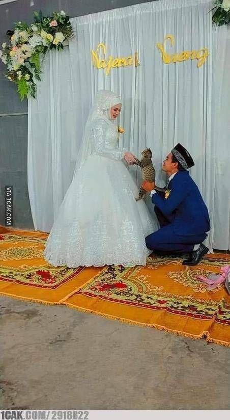 barang tak lazim di nikahan (1cak.com)