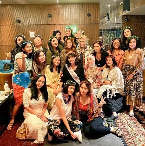 baby shower kedua Nadine Chandrawinata (instagram.com/nadinelist)