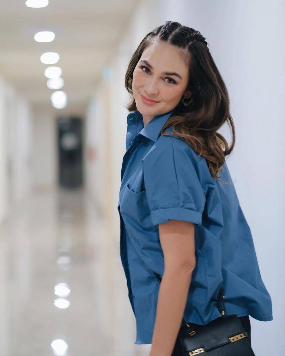 Luna Maya (instagram.com/lunamaya)