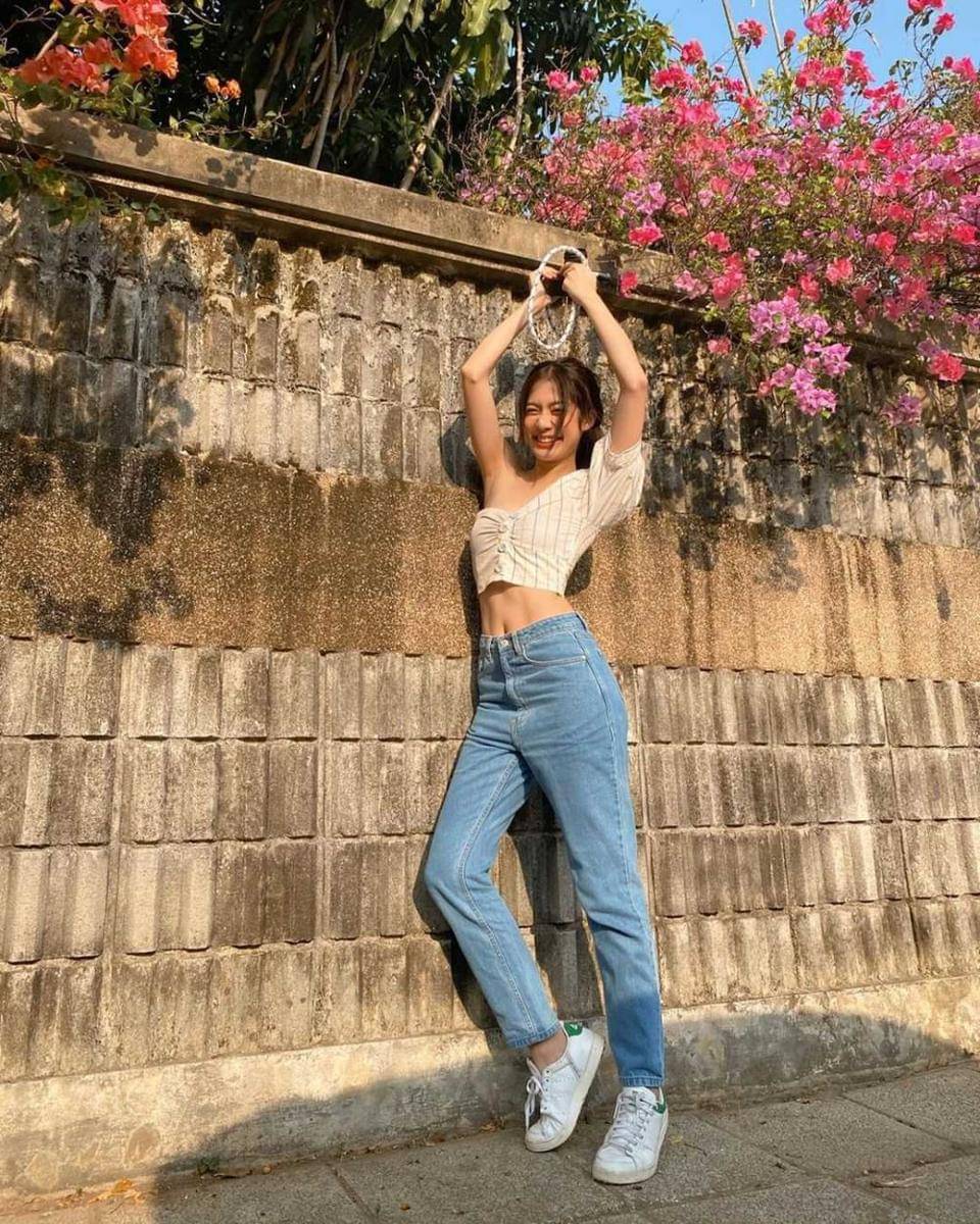 ide OOTD ala Maprang Alrisa (instagram.com/alrisaa)