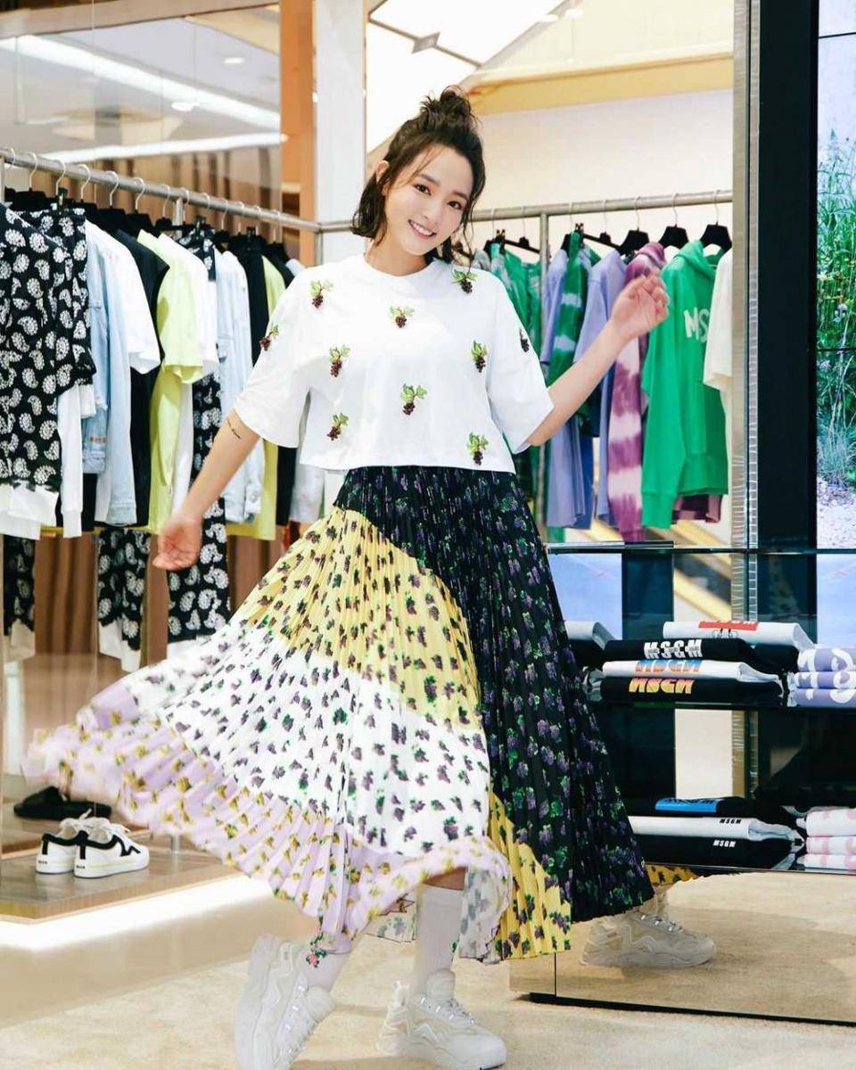 Gingle Wang (instagram.com/_ginglebellaaa)
