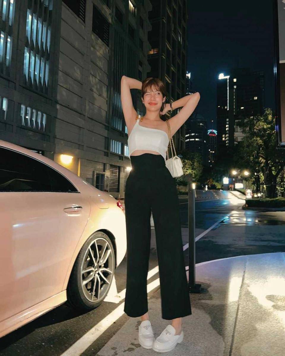 ide OOTD ala Maprang Alrisa (instagram.com/alrisaa)