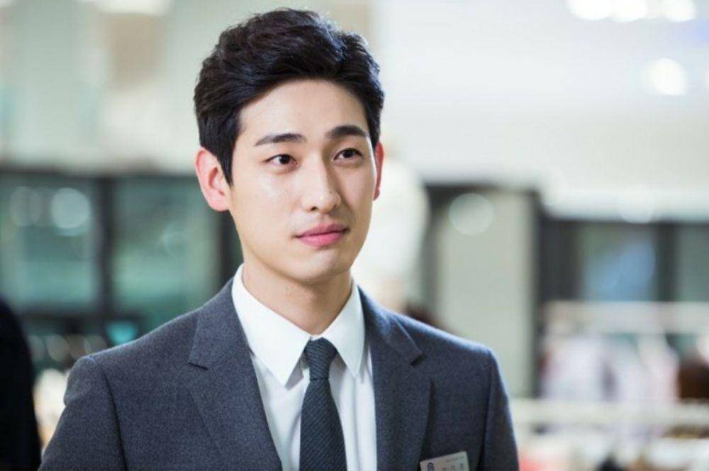 Yoon Park di drama Please Come Back, Mister (instagram.com/jypactors_official)