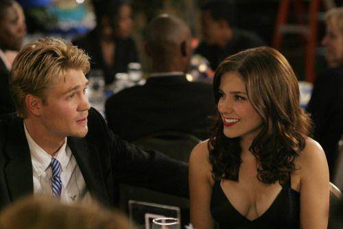 Sophia Bush dan Chad Michael Murray (imdb.com)