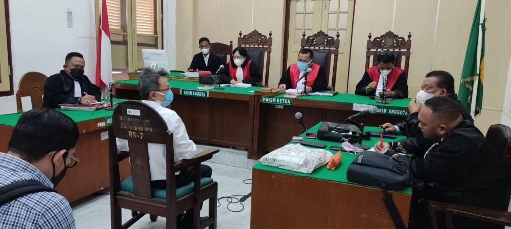 Majelis hakim PN Medan memutuskan vonis bebas atas kasus dugaan pemalsuan akta (Dok.IDN Times/istimewa)