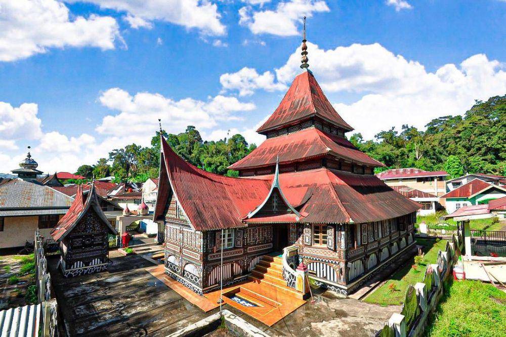 salah satu tempat wisata religi di Padang Panjang (instagram.com/tourismsumbar)