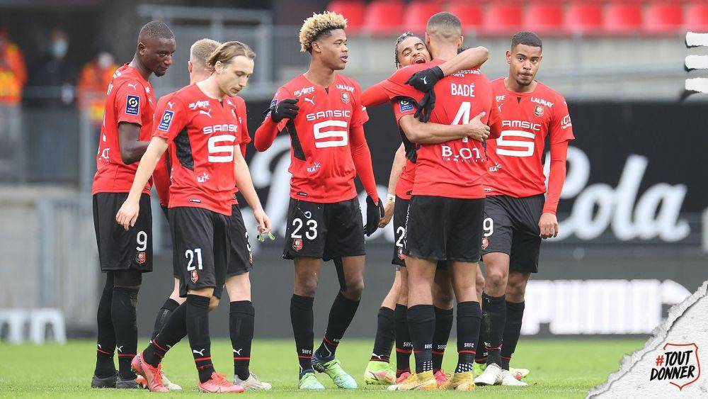 potret pemain Stade Rennais lakukan selebrasi gol (twitter.com/staderennais)