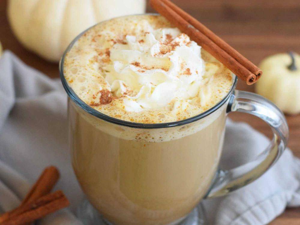Pumpkin spice latte (thespruceeats.com)