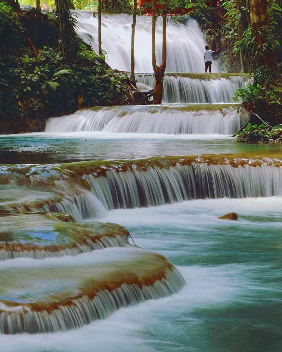 potret Air Terjun Salodik (instagram.com/pesonaairterjunindonesia)