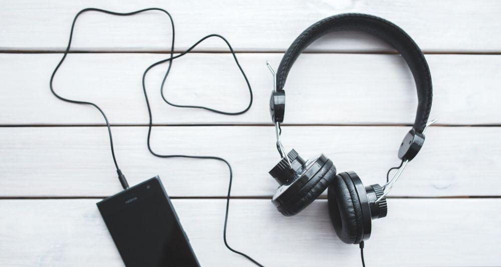 5 Lagu Lawas Penyanyi Legendaris Poppy Mercury yang Menyayat Hati