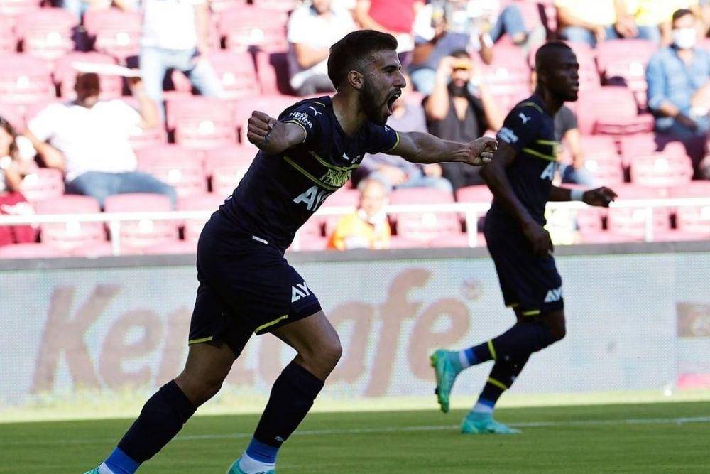Diego Rossi (twitter.com/EuropaLeague)