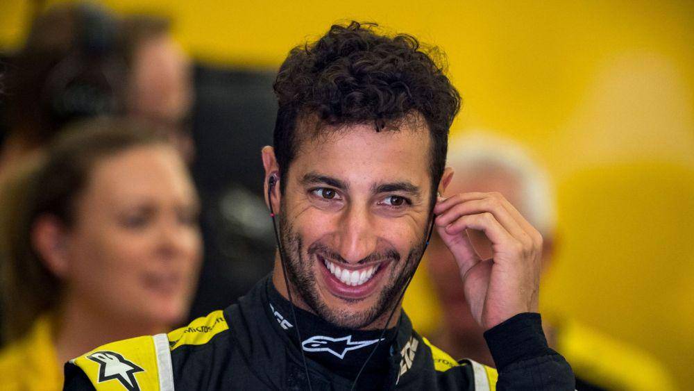 Daniel Ricciardo membela Renault pada musim 2019 (skysports.com)