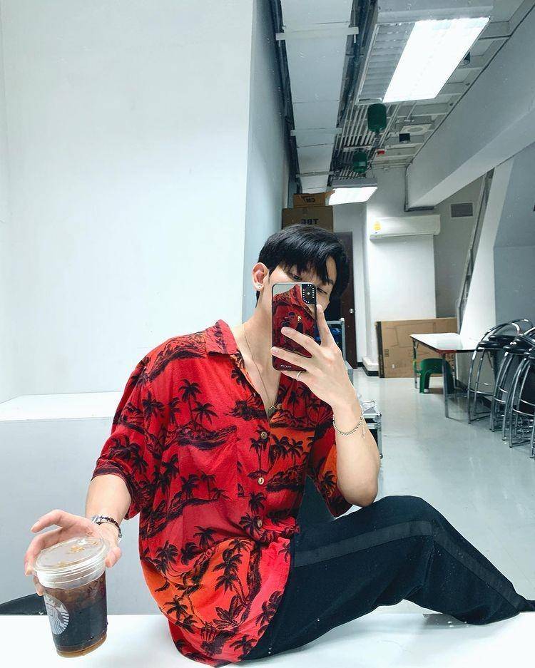 Toptap Jirakit (instagram.com/toptap_jirakit)