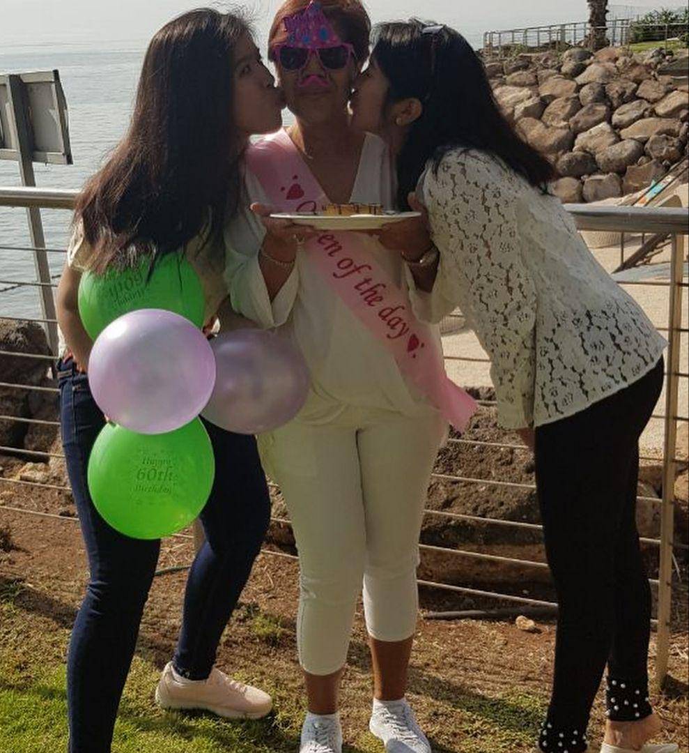 potret Rita Butar-butar dan keluarga (instagram.com/ritabutarbutar16)