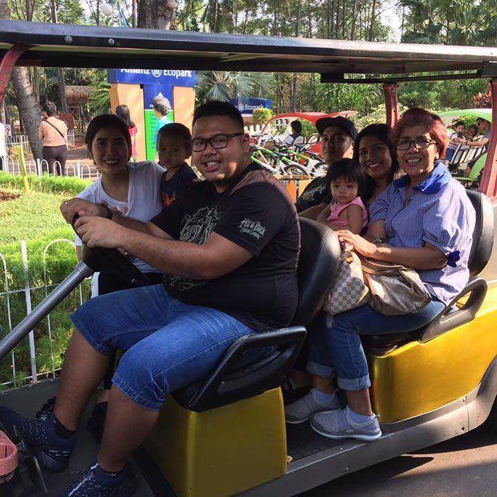 potret Rita Butar-butar dan keluarga (instagram.com/ritabutarbutar16)