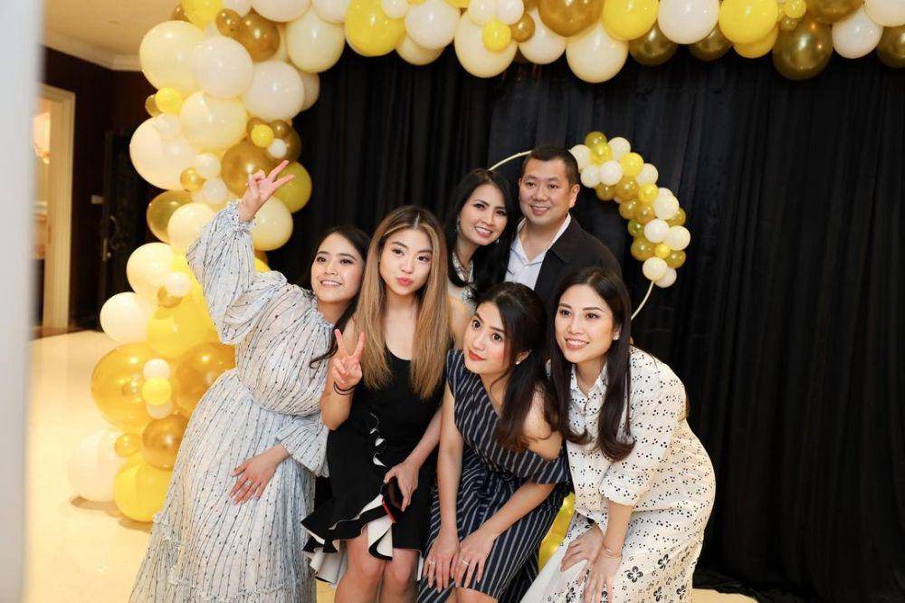 potret Liliana Tanoe dan para putrinya (instagram.com/jessicatanoe)