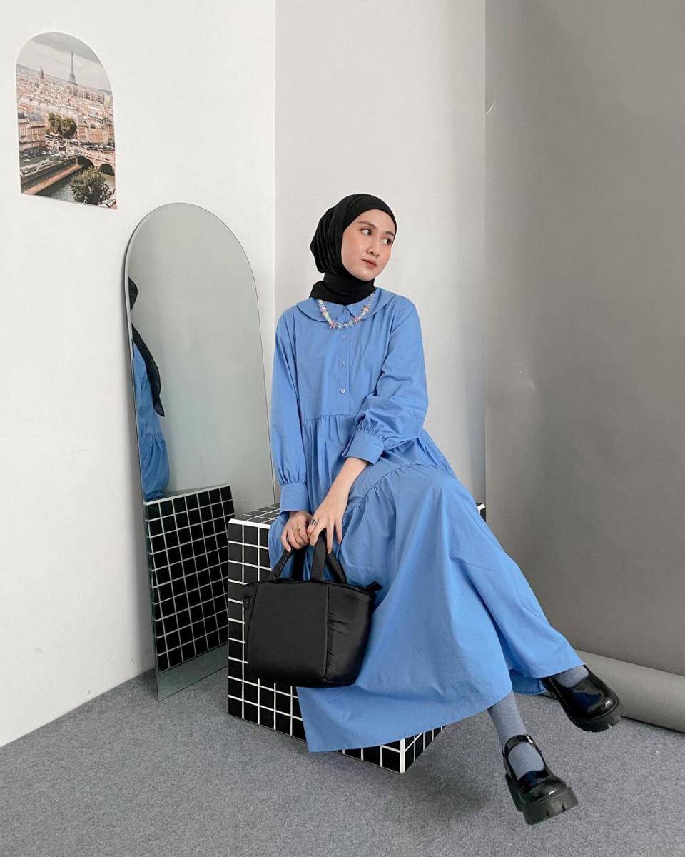 dress polos ala Inas Rana (instagram.com/inasrana)