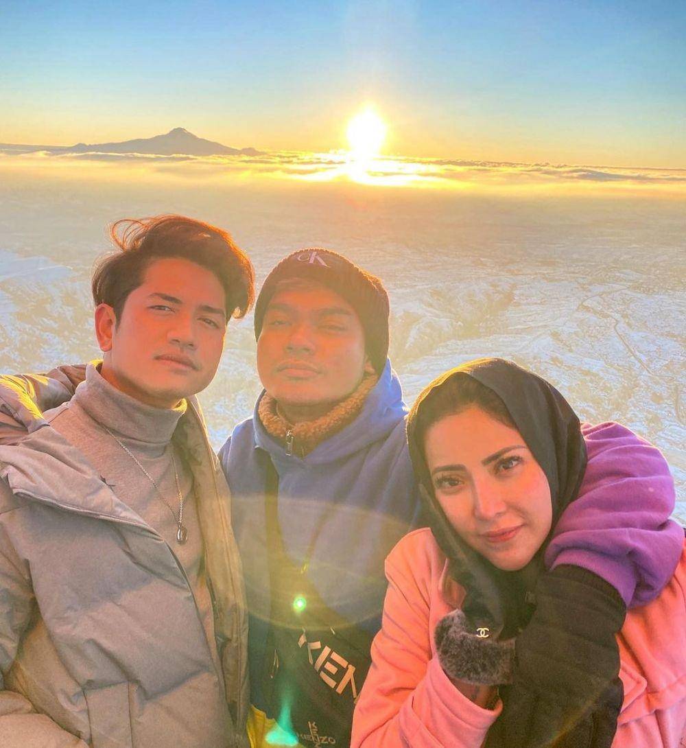 Ayu Aulia dan Zikri Daulay (instagram.com/fahmiaditian)