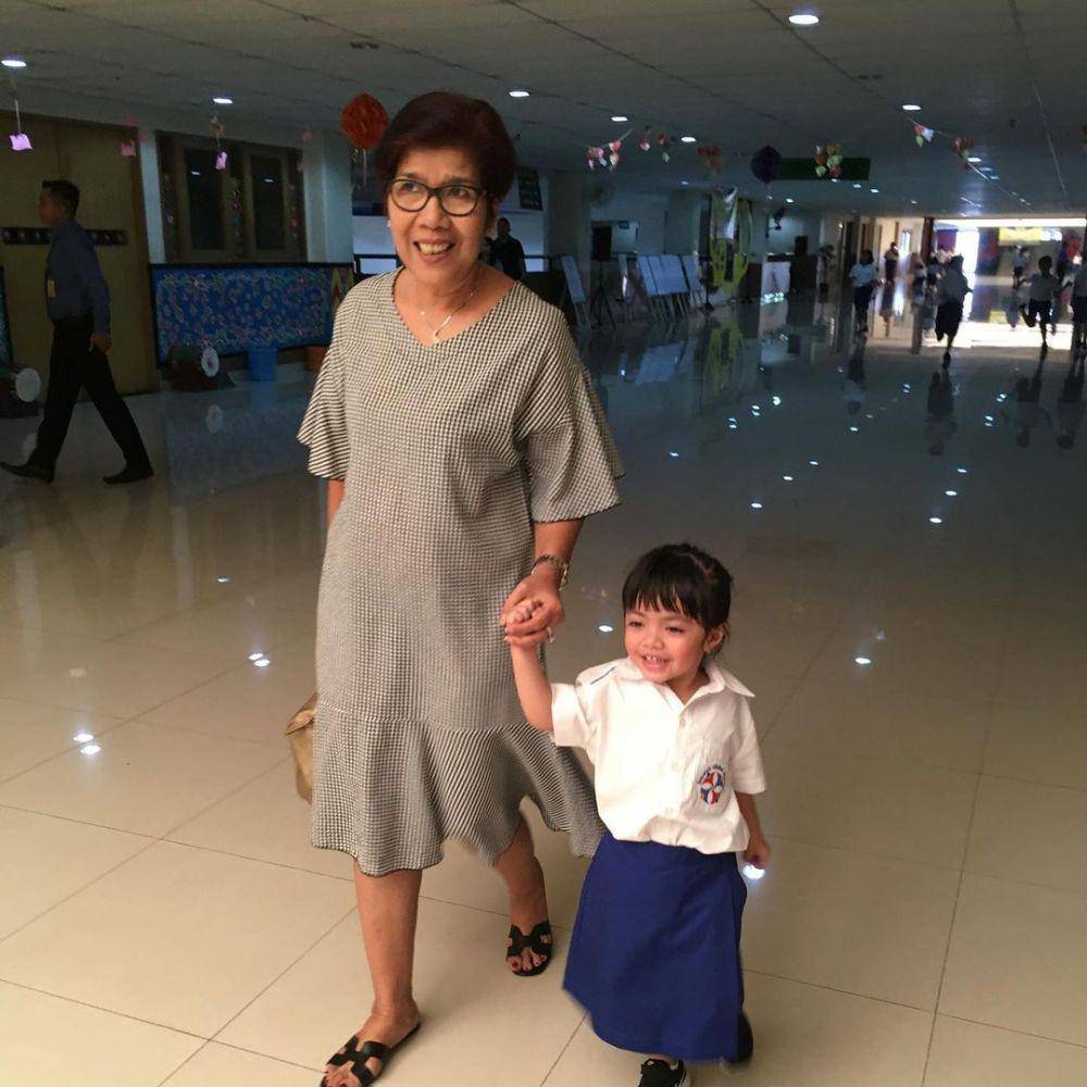 potret Rita Butar-butar dan keluarga (instagram.com/ritabutarbutar16)