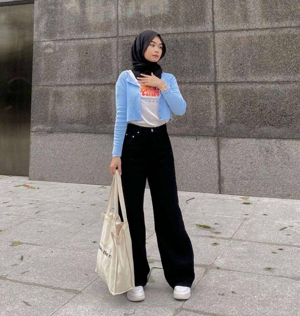 style hijab crop outer (instagram.com/nolaclr.a)