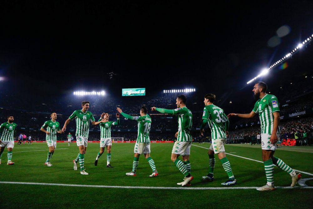 pemain Real Betis lakukan selebrasi gol (twitter.com/RealBetis)