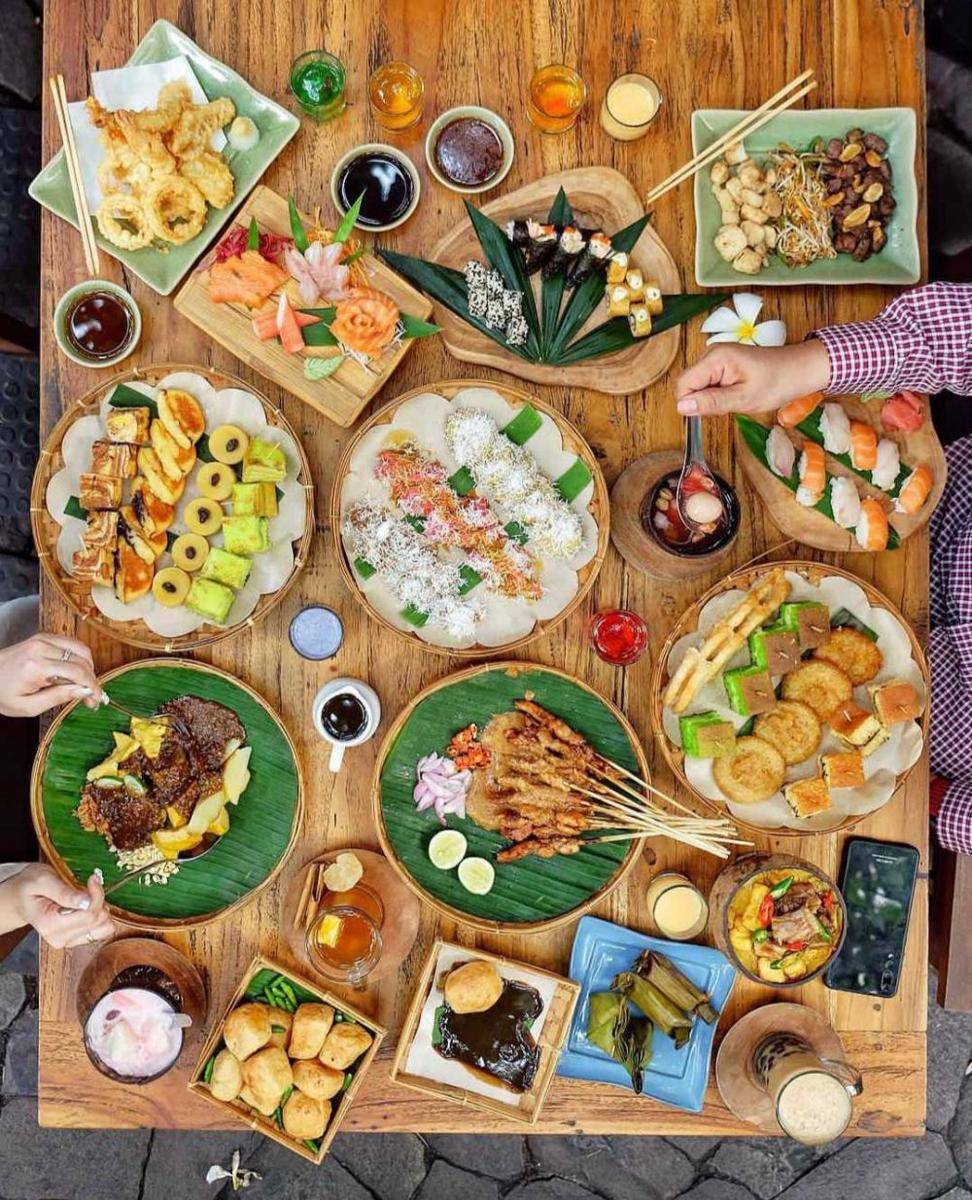 Arumanis Resto (instagram.com/pasarbiscr)