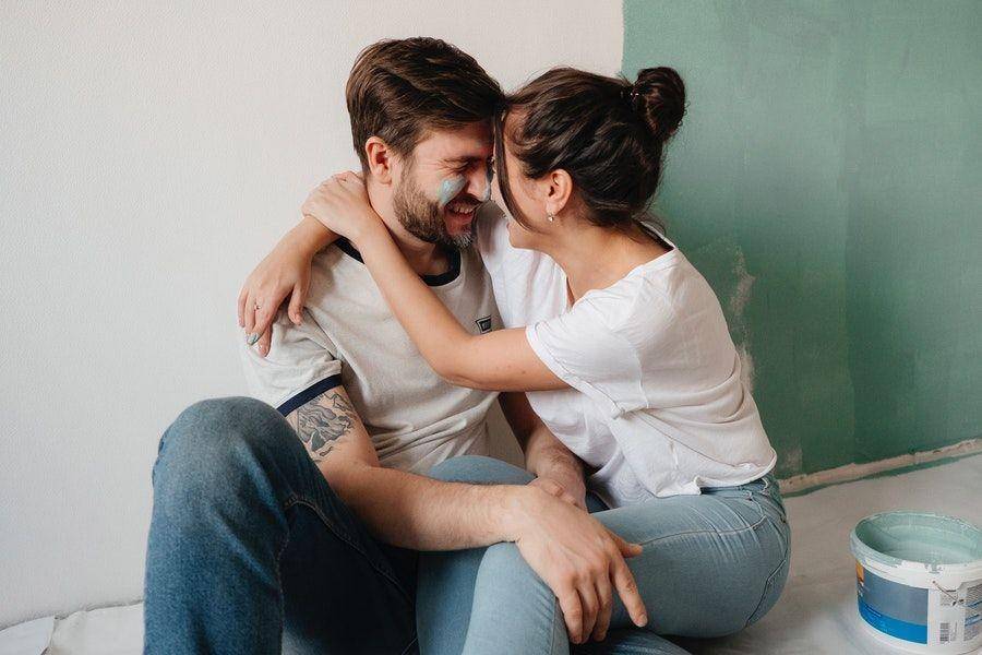 ilustrasi pasangan (pexels.com/@maria-ovchinnikova-46787598)