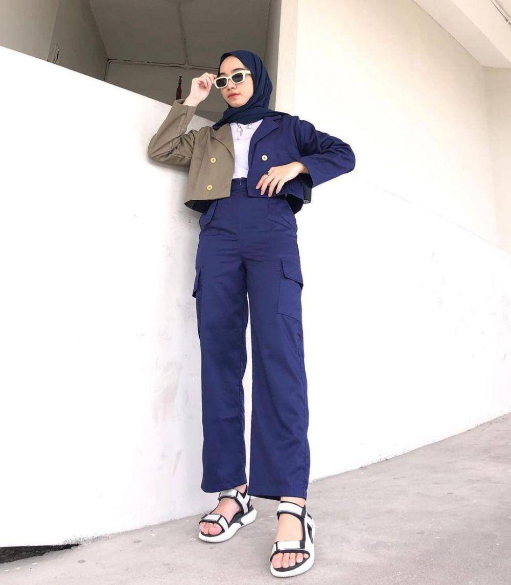 style hijab crop outer (instagram.com/rantikaanjlya)