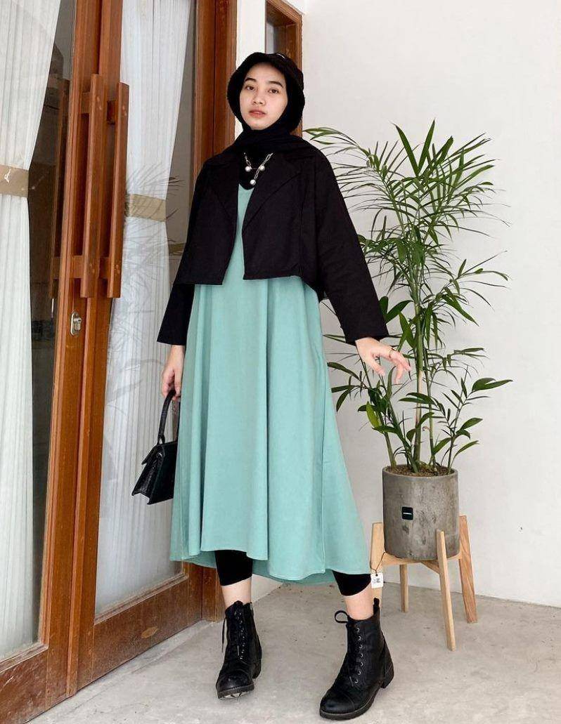 style hijab crop outer (instagram.com/rantikaanjlya)