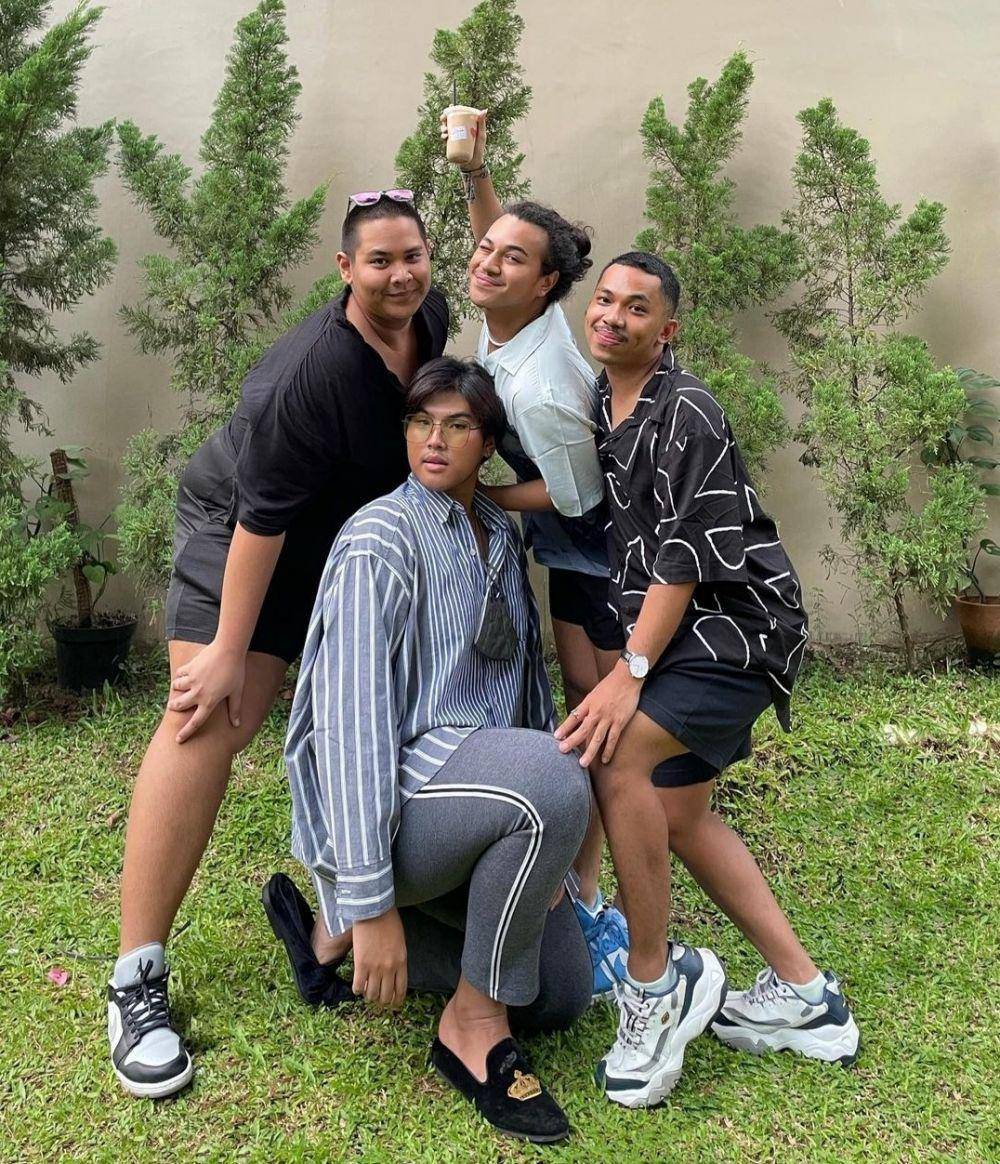 Geng Galaxy (instagram.com/gilangsamiadji)