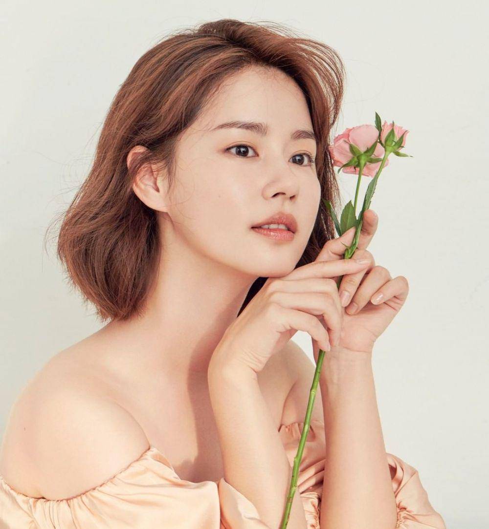 Kim Ju Hyeon (instagram.com/ru__ent)