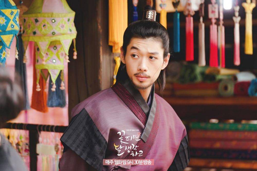 potret Moon Yoo Kang sebagai Shim Heon dalam KDrama Moonshine (instagram.com/kbsdrama)