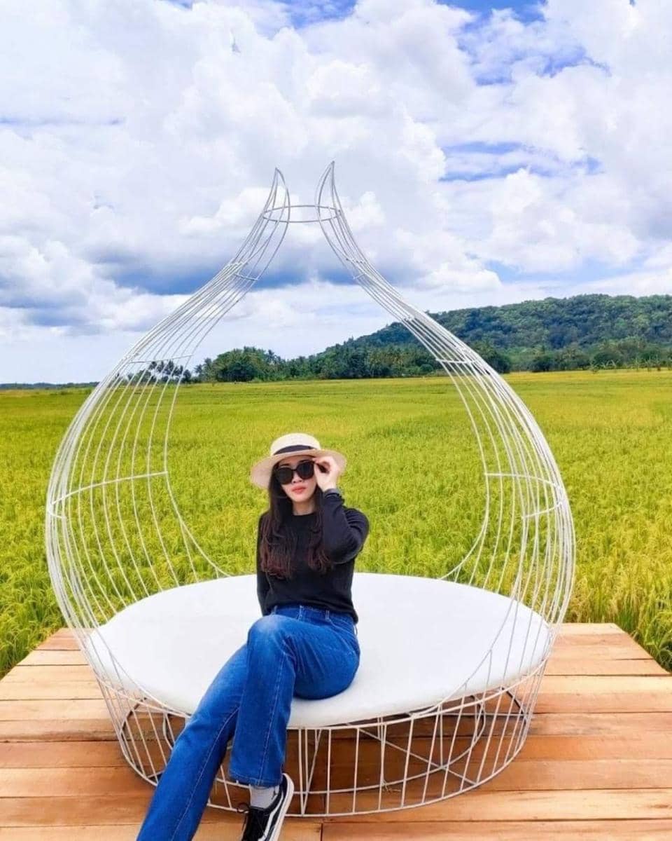 Menoreh Sky Bridge (instagram.com/vhia_effendi)