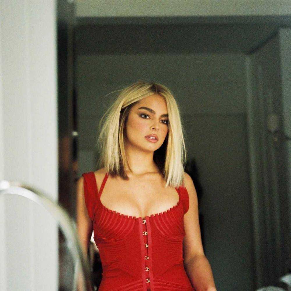 gaya rambut Addison Rae (instagram.com/addisonraee)