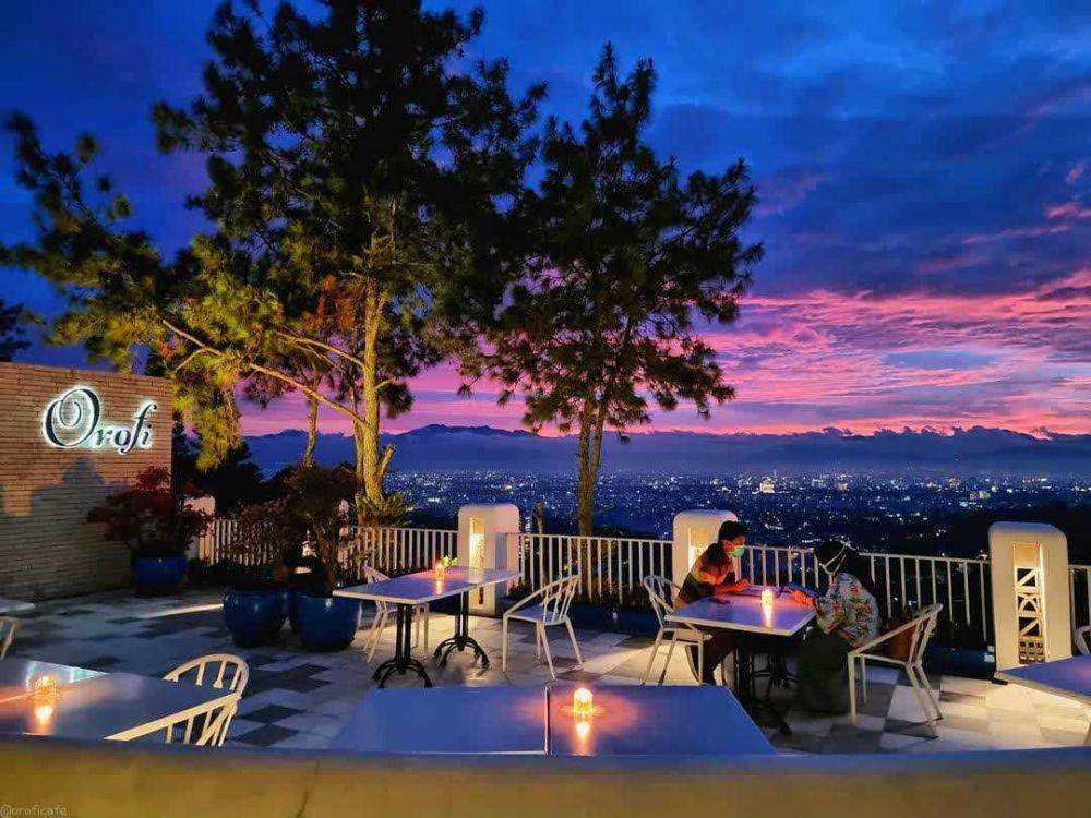 Orofi Cafe (instagram.com/oroficafe)
