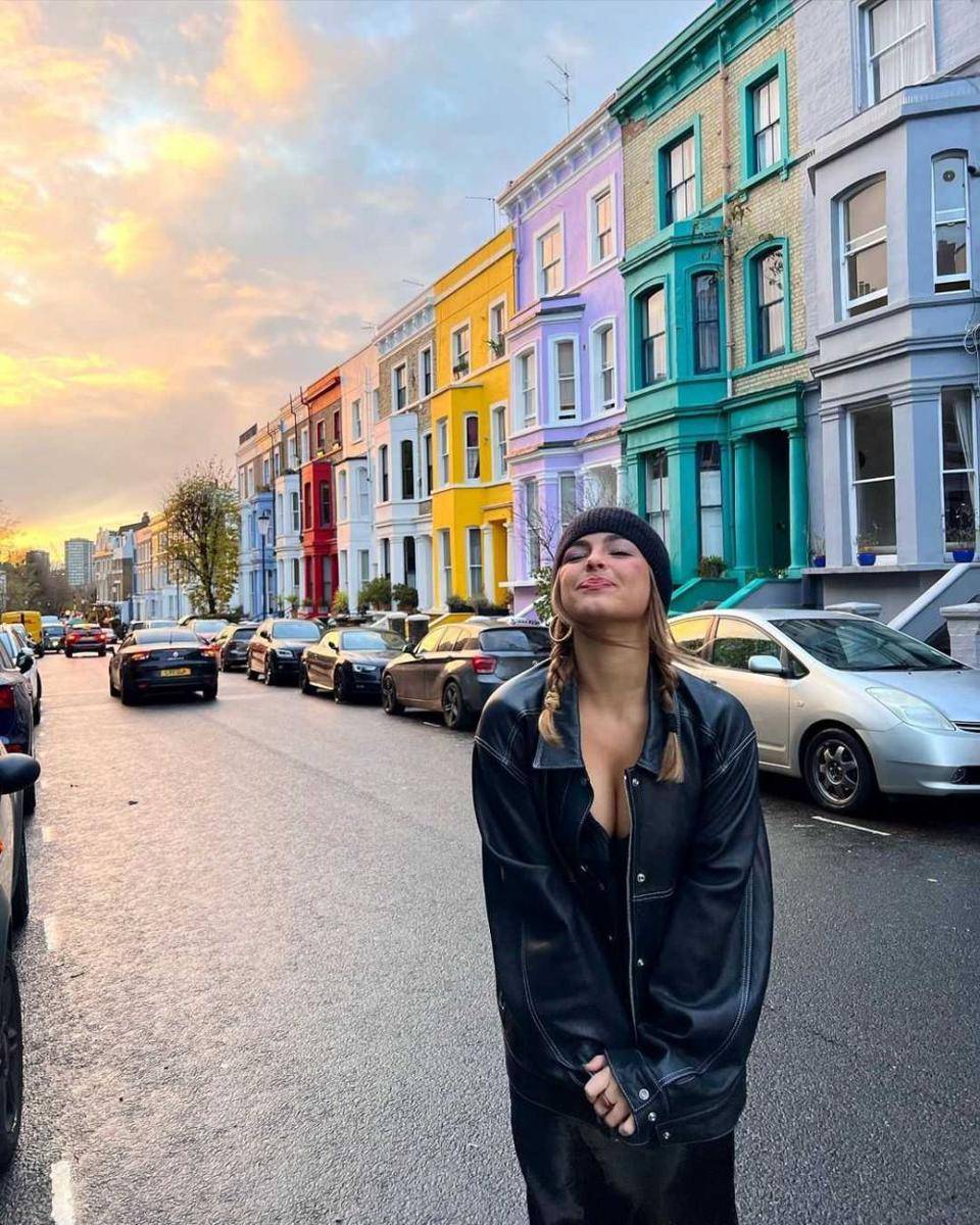 gaya rambut Addison Rae (instagram.com/addisonraee)