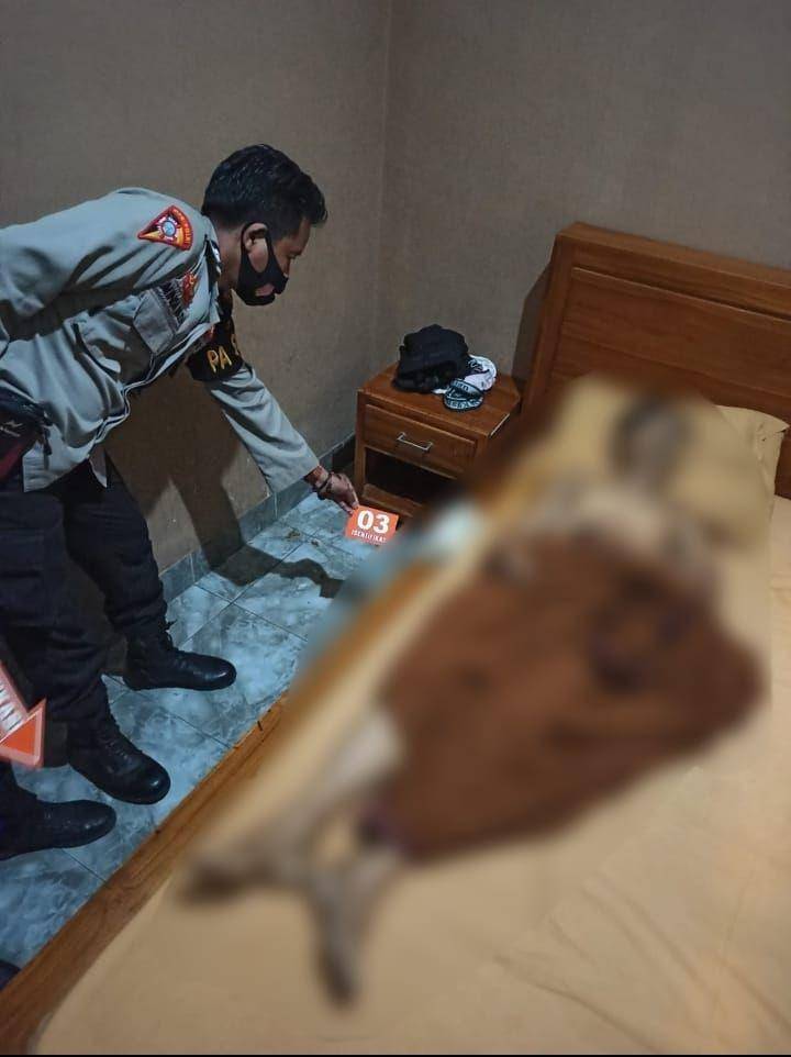 Satu korban meninggal dunia di kamar hotel di Mataram/dok. Polsek Cakranegara