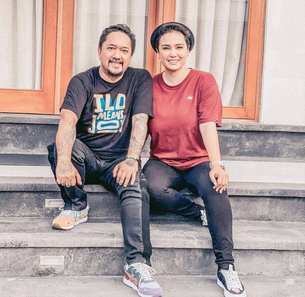 potret Feby Febiola bersama suami (instagram.com/febyfebiola)