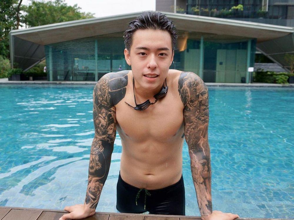 Didakwa Karena Konten Dewasa, 10 Potret Bintang OnlyFans Titus Low