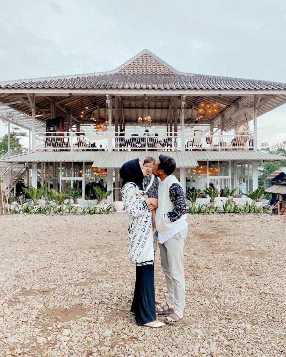 keluarga Dian Pelangi (instagram.com/dianpelangi)