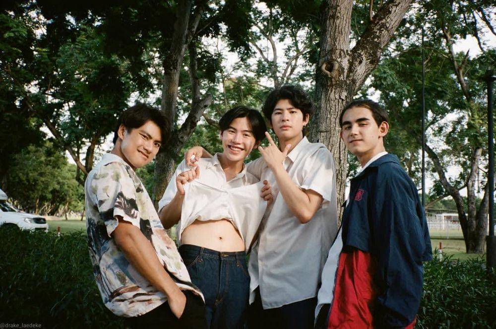 Potret kebersamaan cast series Bad Buddy (instagram.com/drake_laedeke)