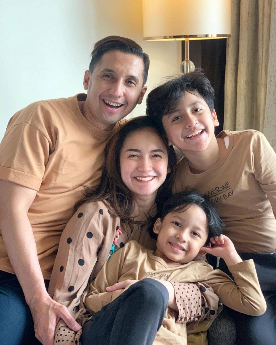 potret keluarga Corry Pamela (instagram.com/corrypamela)