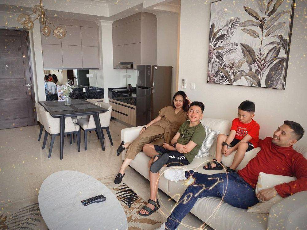 potret keluarga Corry Pamela (instagram.com/corrypamela)